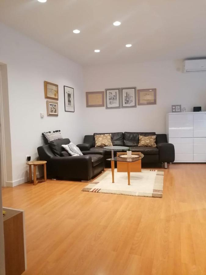 Apartment Pino Zadar Eksteriør bilde
