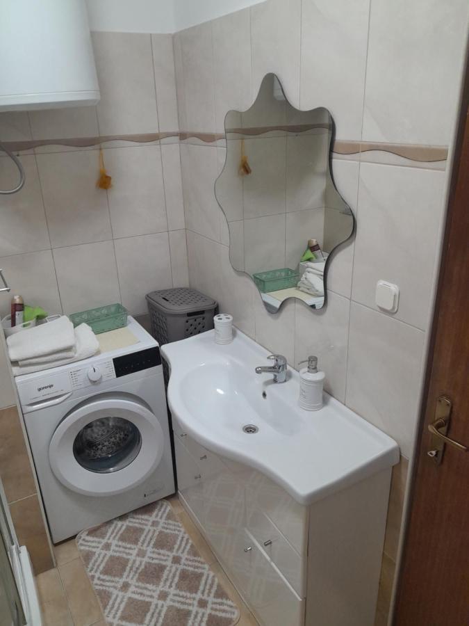 Apartment Pino Zadar Eksteriør bilde