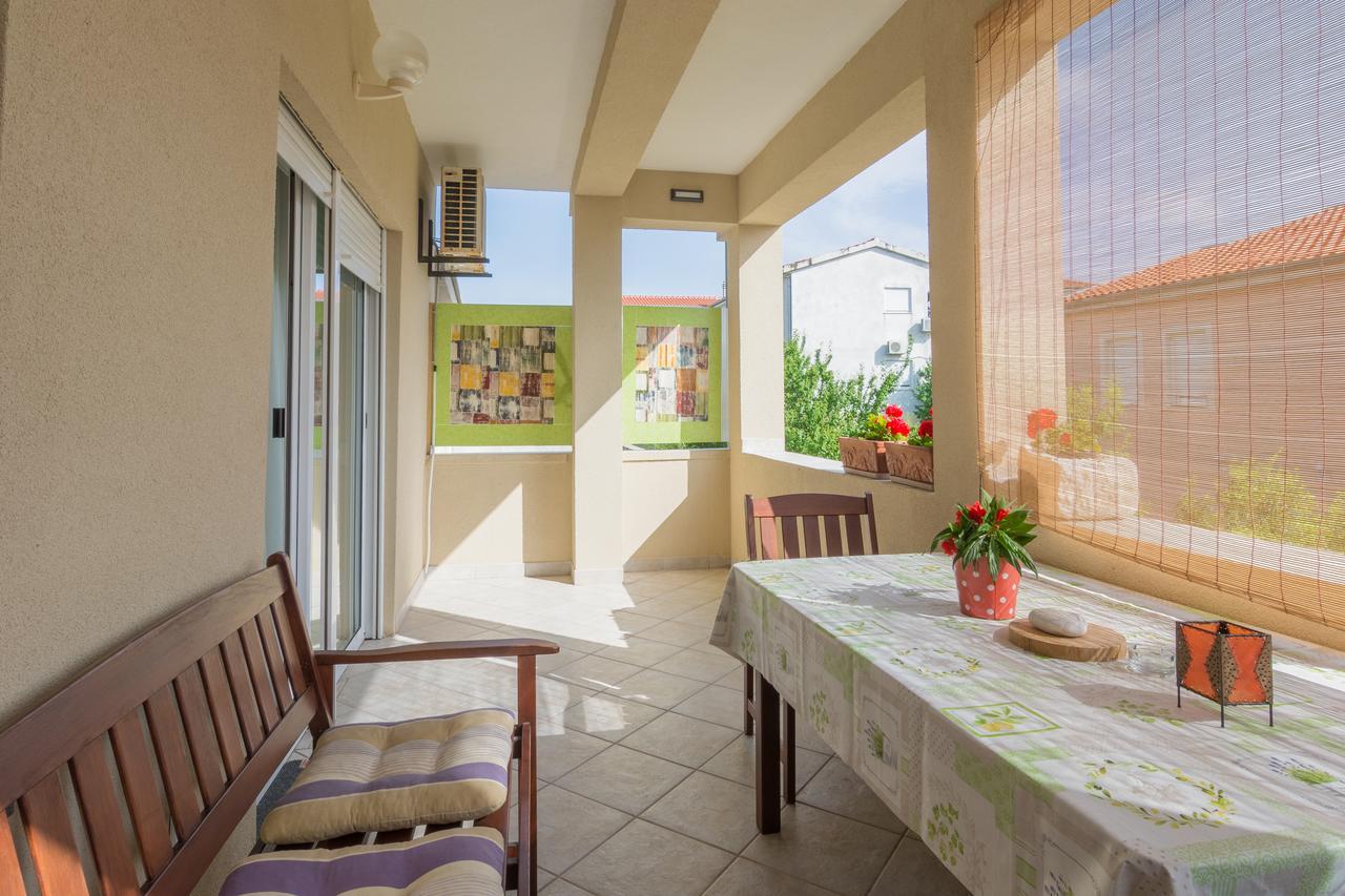 Apartment Pino Zadar Eksteriør bilde